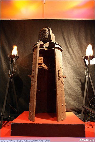Torture Tools 011 - Ancient Torture Tools 