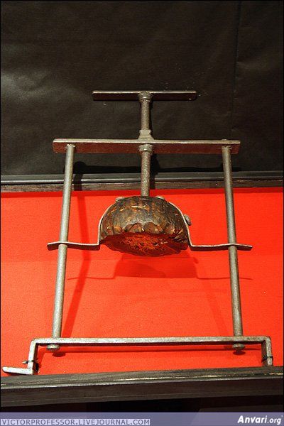 Torture Tools 014 - Ancient Torture Tools 