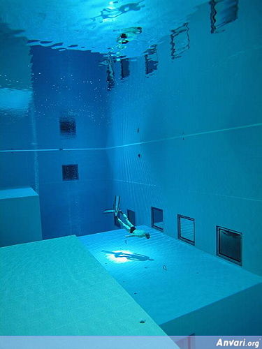 Pool 1 - Deepest Pool in the World 