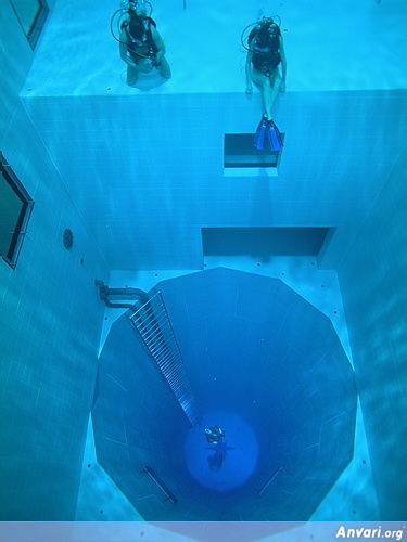 Pool 16 - Deepest Pool in the World 