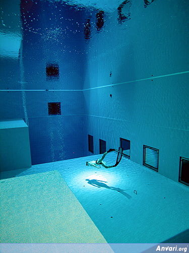 Pool 27 - Deepest Pool in the World 