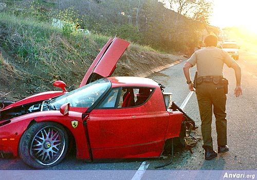 ferrari 2 - Ferrari Driver Stays Safe after Accident at 320KM 