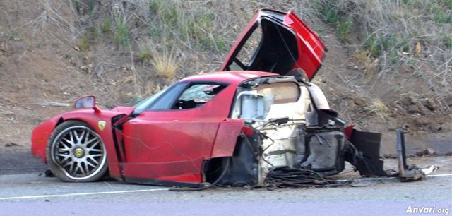 ferrari 6 - Ferrari Driver Stays Safe after Accident at 320KM 