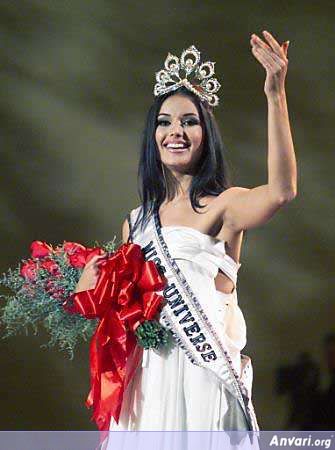 1 - Miss Universe 2002 