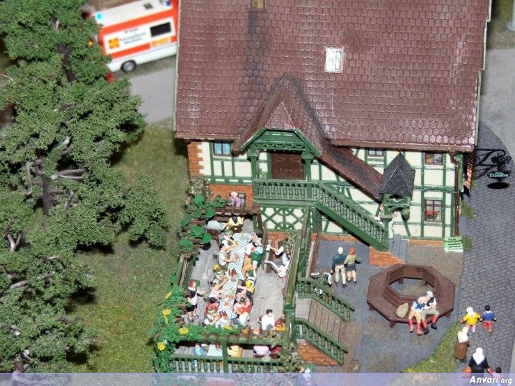 29 Miniature Wonderland - Model City with All Attractions 
