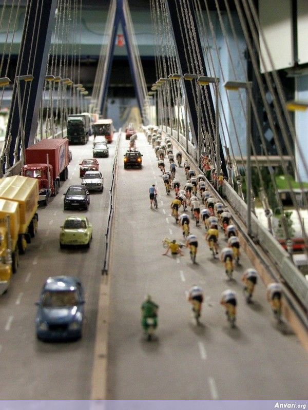 33 Miniature Wonderland - Model City with All Attractions 