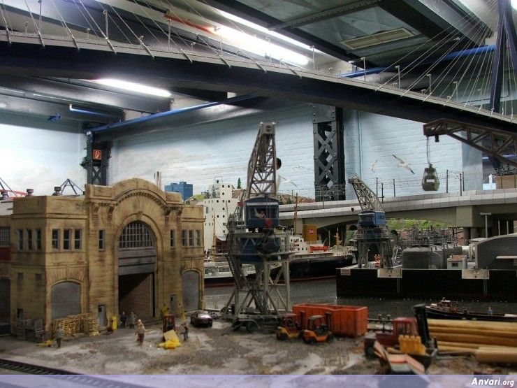 35 Miniature Wonderland - Model City with All Attractions 
