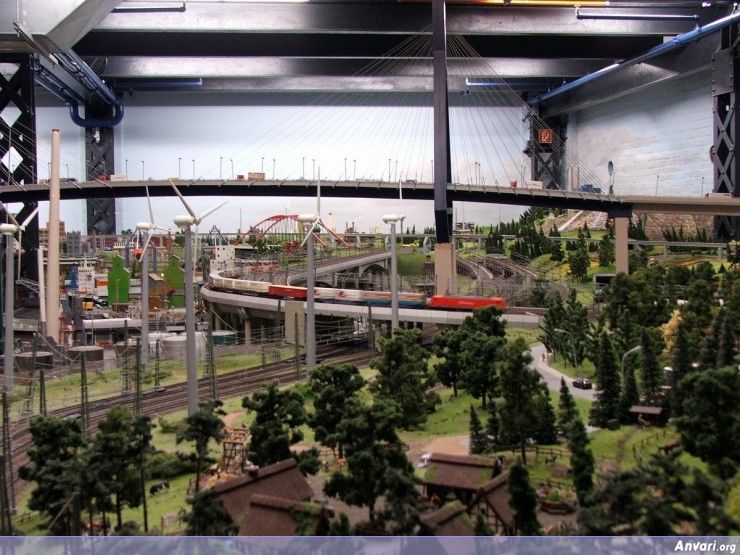 39 Miniature Wonderland - Model City with All Attractions 