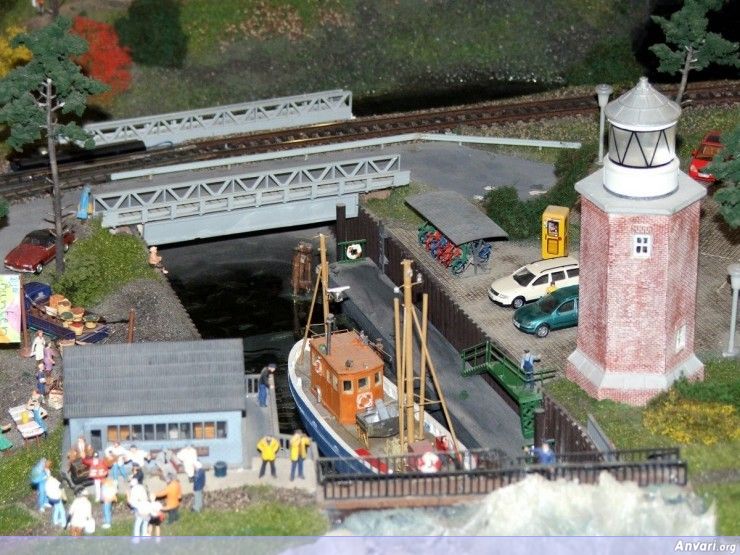 44 Miniature Wonderland - Model City with All Attractions 
