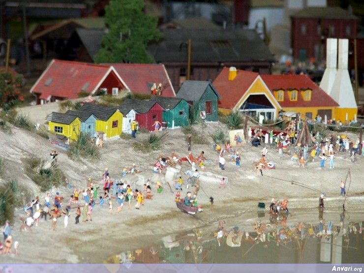 51 Miniature Wonderland - Model City with All Attractions 
