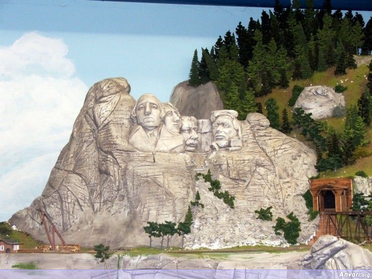 66 Miniature Wonderland - Model City with All Attractions 