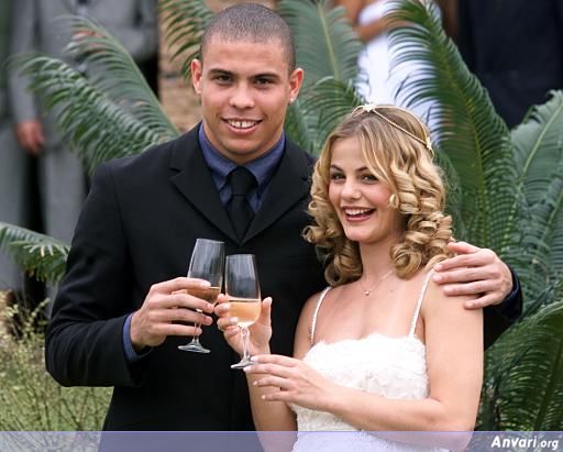 ronaldo1 - Ronaldo and His Wife 