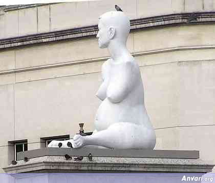 44a243230fe02532040847 - Strange Statues around the World 