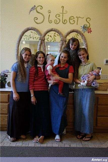 DUGGAR Family 536 - The DUGGAR Family