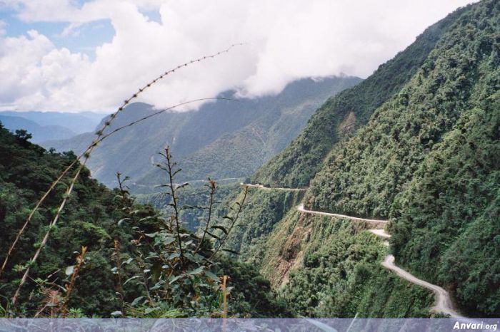 Yungas Road Of Death - The Most Dangerous Roads in the World 