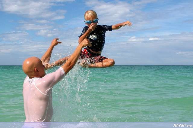 Throwing Kids 027 - Throwing Kids in the Air 