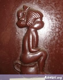 57 afemalekispipady8 - Toilet Signs Around the World 