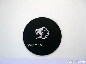 60 applehqjo4 - Toilet Signs Around the World 