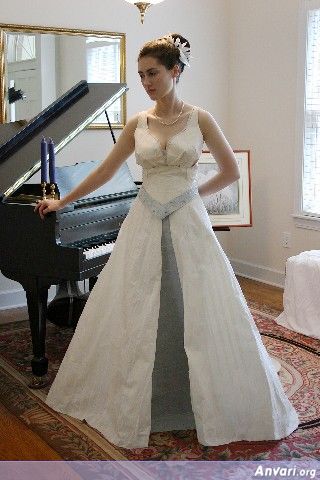 Stepanie2 - Wedding Dresses Made of Toilet Paper 
