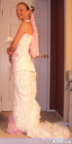 TaraQuigly3a - Wedding Dresses Made of Toilet Paper 