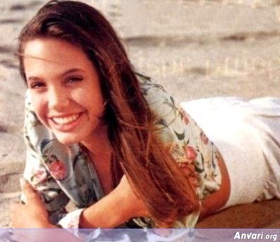 Young Angelina Jolie 009 Young Angelina Jolie