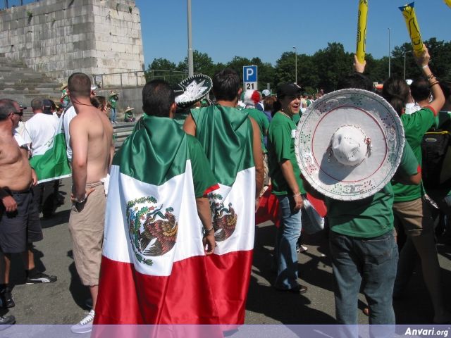 42 More Mexican Fans - 42 More Mexican Fans 