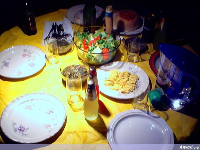 Dinner Table Yum - Dinner Table Yum 