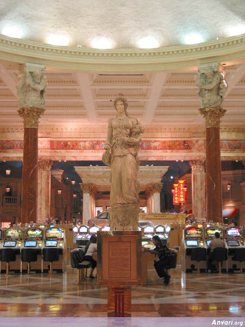 Statue in Casino - Statue in Casino 