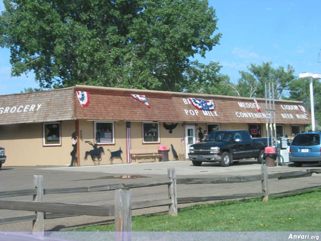 Medora Convenience - Medora Convenience 